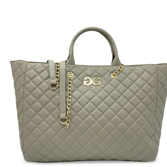 NWT Gilda Paris tote in Grey. Large capacity. Quilted
Pattern. - Picture 5 of 6
